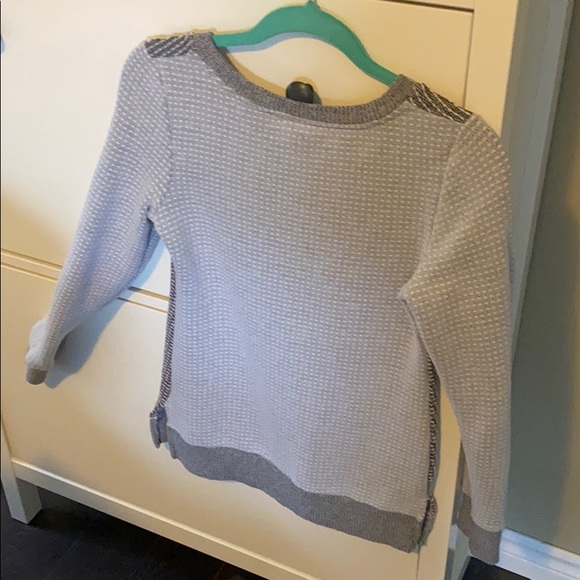 Maternity sweater - Picture 3 of 4